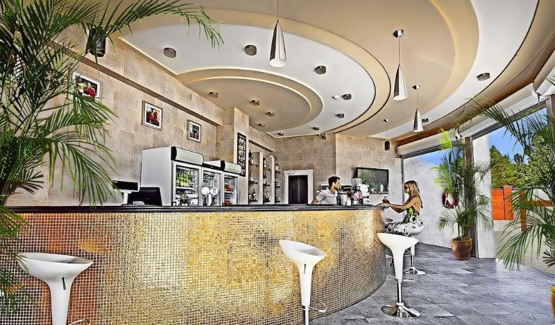 Grand-Marine Hotel & Spa Burlača Balka Exteriér fotografie